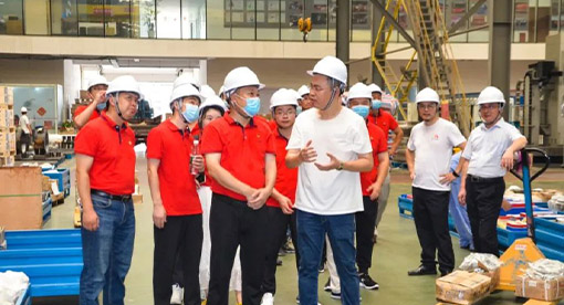 中糧東海糧油員工參觀邁安德車間
